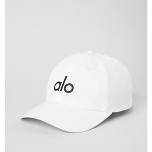 Alo yoga white cap